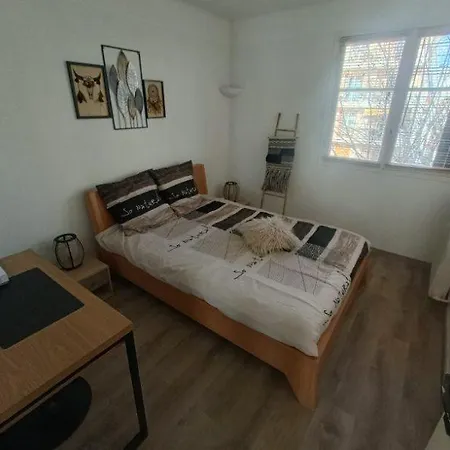 Terrasse Plein Sud Au Calme, Deux Doubles Appartement